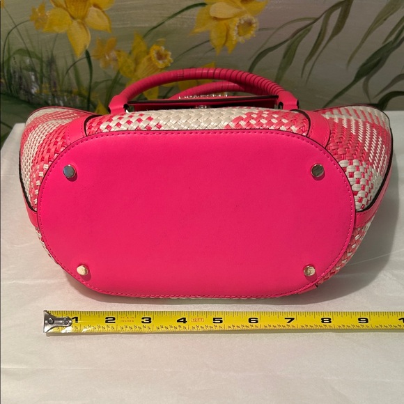 Kate Spade New York Wild Rose Cruise Gingham Wovan Plaid Tote - Picture 13 of 16